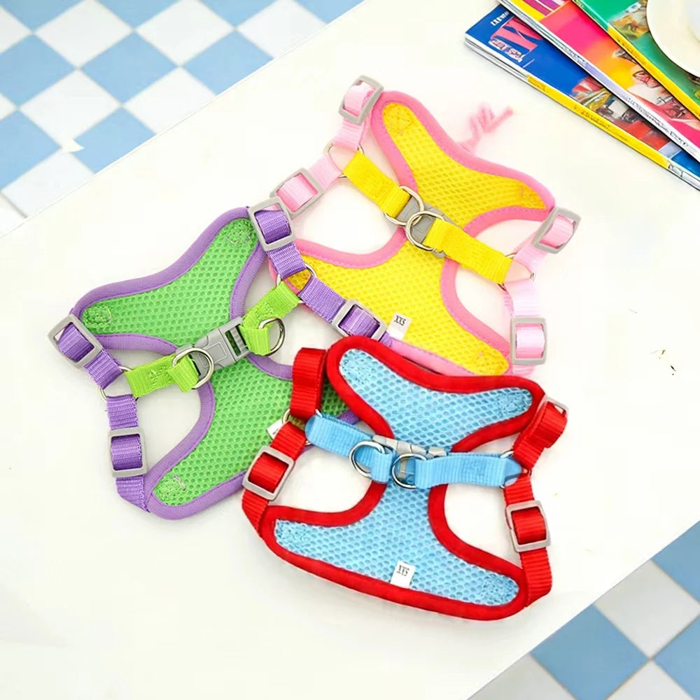 Cute plaid dog vest style chest strap for fashionable outings, adjustable anti slip chest strap, pet leash