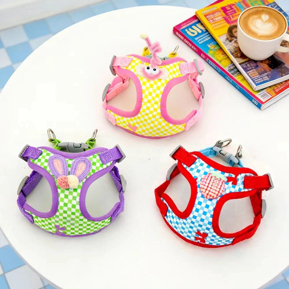 Cute plaid dog vest style chest strap for fashionable outings, adjustable anti slip chest strap, pet leash